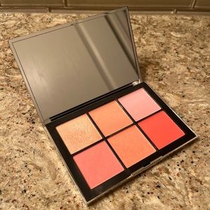 Nars wanted I cheek palette